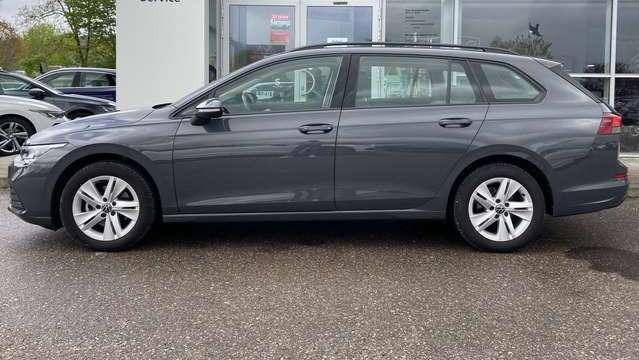 Volkswagen Golf Variant 1.5 eTSI DSG LIFE NAVI+LED+AHK+APP-